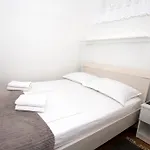 Roza * Omiš