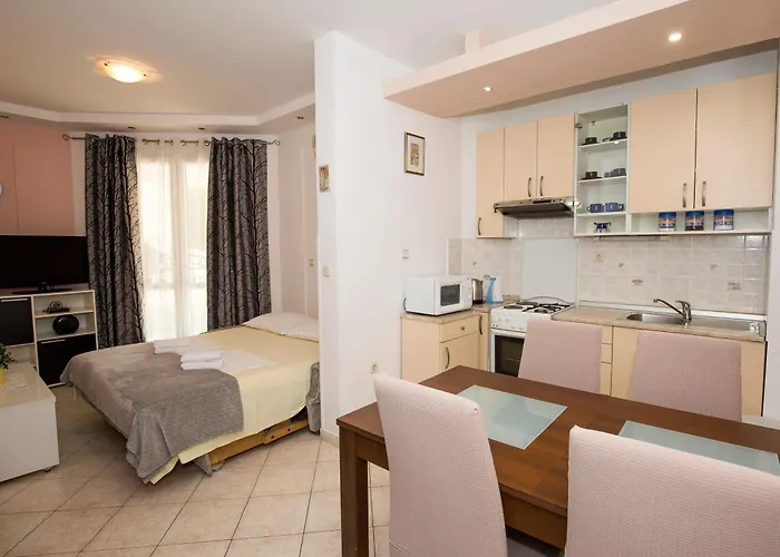 Roza Apartment Omis